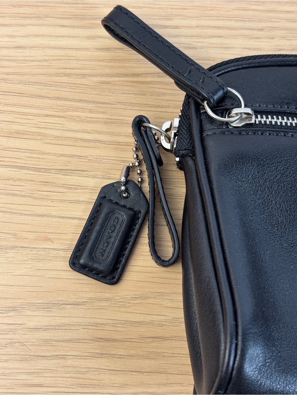 Coach Black Leather Zip Makeup Bag or Toiletry Pouch - Picture 2 of 11